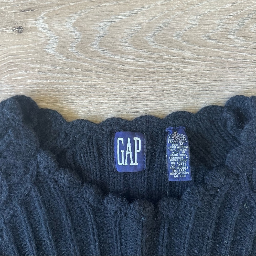 Vintage GAP Black Knit Wool Sweater M - Picture 2 of 4
